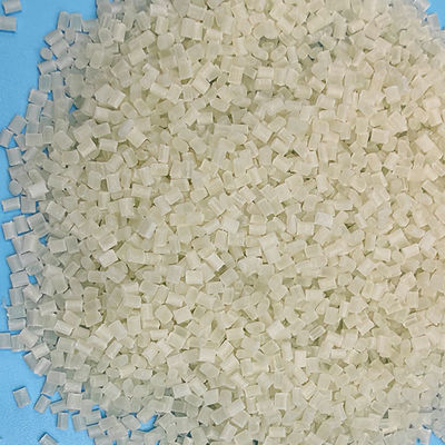 Màu vàng nhạt phù hợp TPU Polymers Pellets đúc nhựa