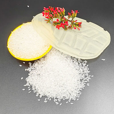 Các nhà giao dịch nguyên liệu nhựa chống cháy TPU được ép ra để đúc phun