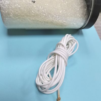 0.03-0.05 W/MK Chế độ dẫn điện Thermoplastic Polyurethane Foam 20-80 Shore A Khó